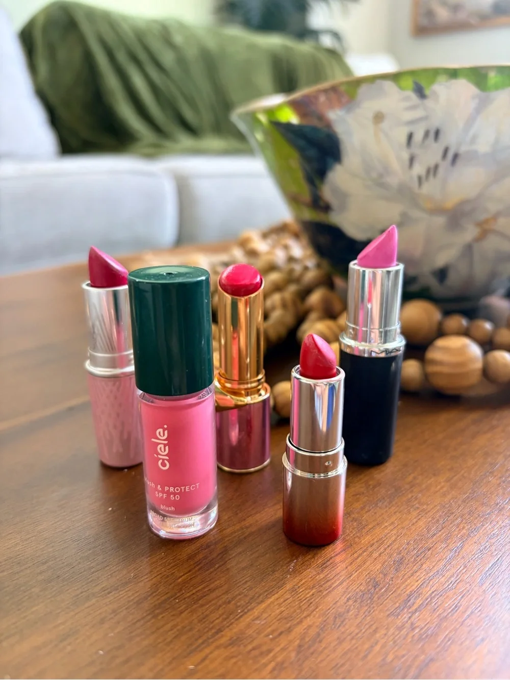 Pink High End Lip Collection